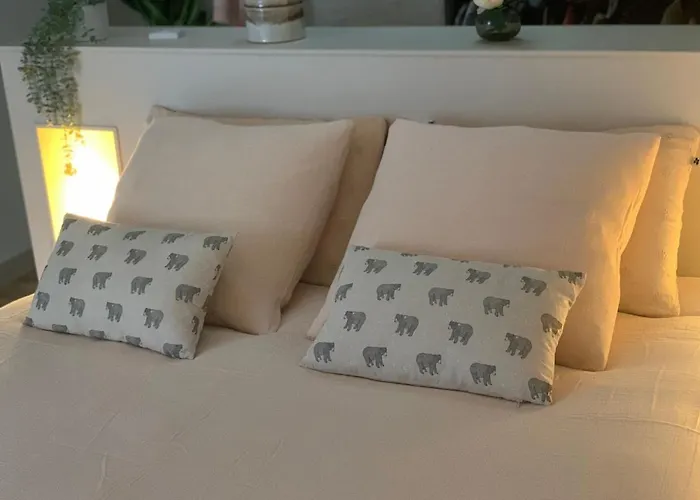 Kris Sweet Home